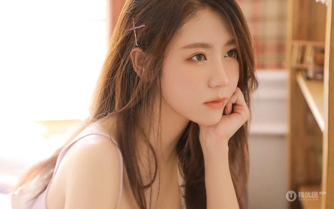 性感丰满又甜美的夏日清凉美女高清私房写真桌面壁纸