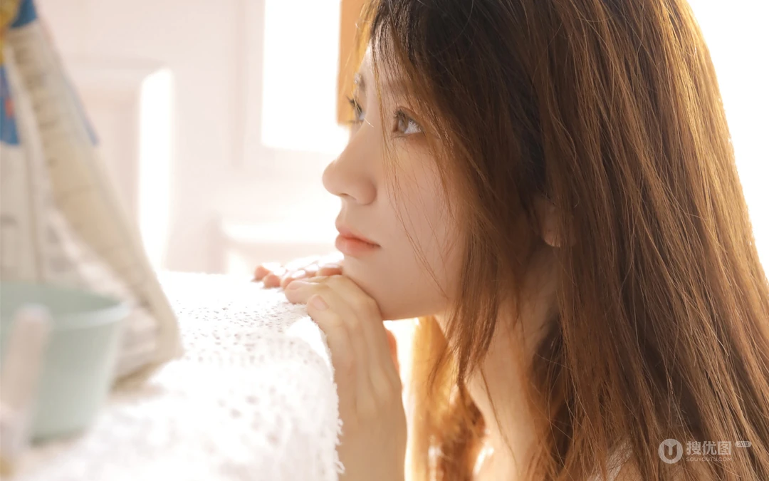 性感丰满又甜美的夏日清凉美女高清私房写真桌面壁纸