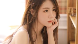 性感丰满又甜美的夏日清凉美女高清私房写真桌面壁纸