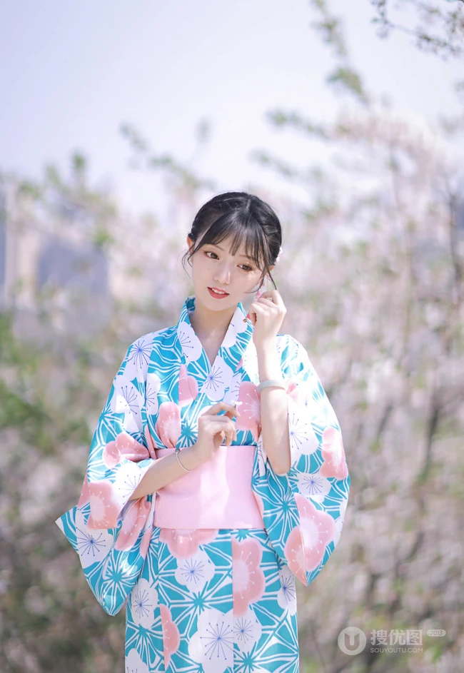 樱花树下的和服少女清新唯美高清摄影艺术写真大图