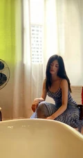 周洁琼拍摄写真花絮，多套服饰诠释甜美，清新，气质等不同风格