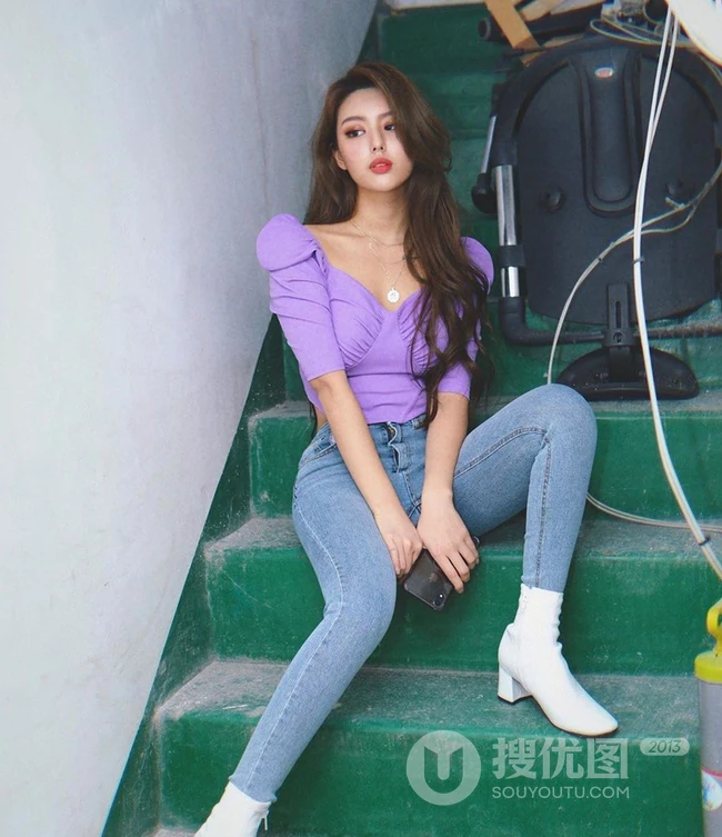 气质女生就是你，适合出席各种活动和聚会的&ldquo;小气质&rdquo;女生卷发图片 第9张