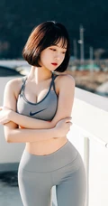 蜜桃臀妹子，清新短发韩国童颜女生佳人Rumi生活写真照图集