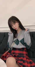 爱吃棒棒糖，泡泡糖的韩国大漂亮女生甜美可爱气质生活照图片