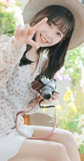 爱吃棒棒糖，泡泡糖的韩国大漂亮女生甜美可爱气质生活照图片