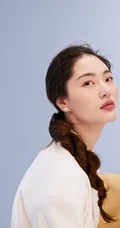 大长腿女生超模陈碧舸简约装西服短裤动人写真图片