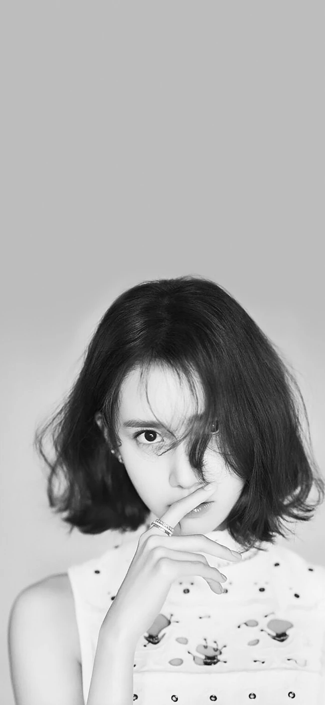 韩国美女明星&ldquo;泰妍，林允儿&rdquo;写真手机壁纸