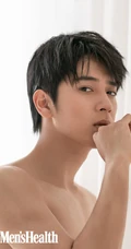 肌肉帅哥明星陈若轩造型上身写真，大秀八块气质腹肌