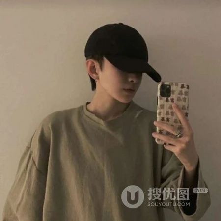情侣头像真人一人一半，喜欢彰显个性 霸气，超拽情侣头像的速来收藏！