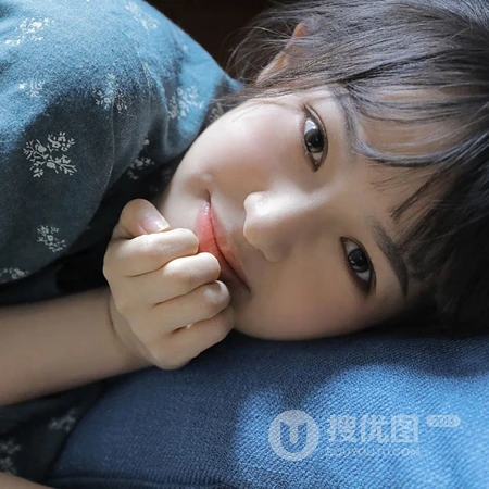 治愈系女生头像 可爱小清新可爱女生居家室内套图头像图片
