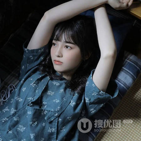 治愈系女生头像 可爱小清新可爱女生居家室内套图头像图片