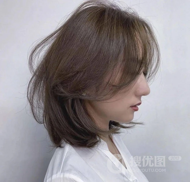 时髦感倍增的发尾烫，适合中长发女生的发尾烫 烫发女生图片集 第3张