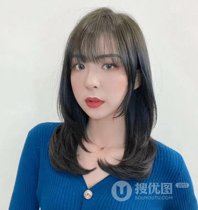 时髦感倍增的发尾烫，适合中长发女生的发尾烫 烫发女生图片集 第14张
