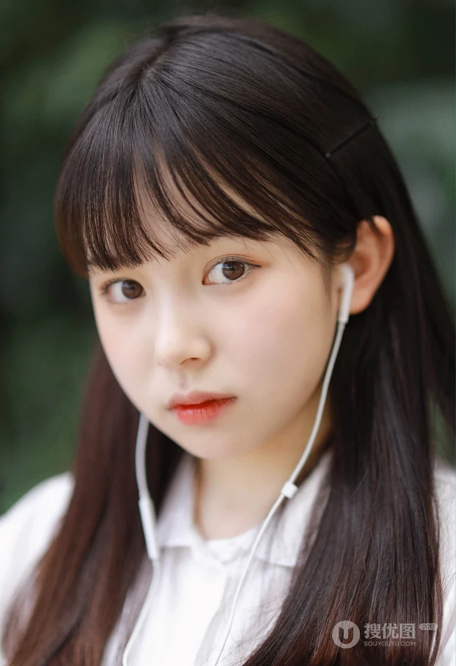 最爱这夏天，清新纯美制服学生妹子，小姑娘户外高清摄影写真集