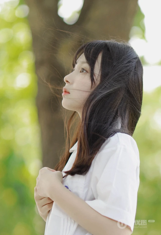 最爱这夏天，清新纯美制服学生妹子，小姑娘户外高清摄影写真集