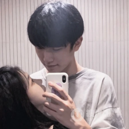 帅到爆炸，美的冒泡，年轻男女情侣头像真人一人一半恩爱图片