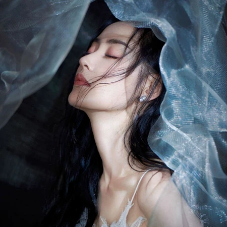 仙气飘飘女生头像，女生张天爱超美白裙仙气头像图片（套图）