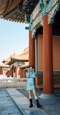 安悦溪双丸子头COS春丽造型北京故宫美拍写真图片