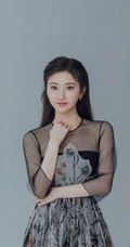 景甜黑色优雅透明印花轻纱长裙甜美写真