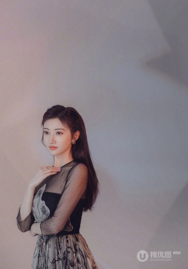 景甜黑色优雅透明印花轻纱长裙甜美写真