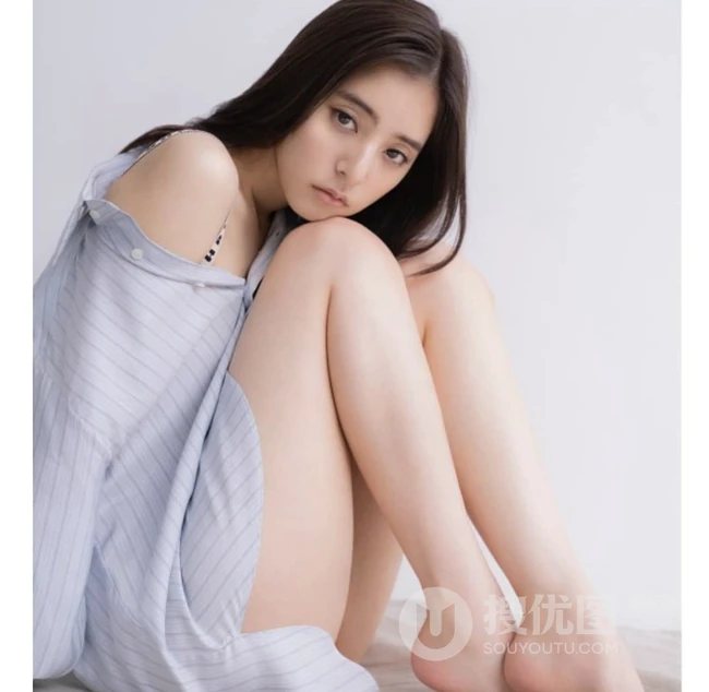 这才是腿玩年啊！神级气质女生新木优子绝美写真图片集
