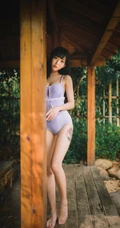 美好的六月，气质紧身肩带死库水长腿少女唯美街拍写真