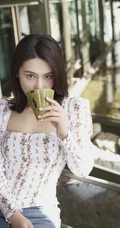 韩丹桐的清爽淡雅夏日休闲风穿衣搭配美照