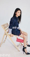林允背心搭短裤穿搭大秀线条感，外披宽大西服，个性又另类