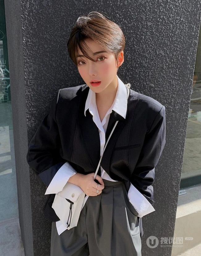 女生超短发，你敢尝试这种&ldquo;帅气&rdquo;又清爽的假小子中性发型吗？ 第8张
