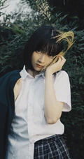 90后女演员卜冠今学生制服短裙户外唯美复古写真美照