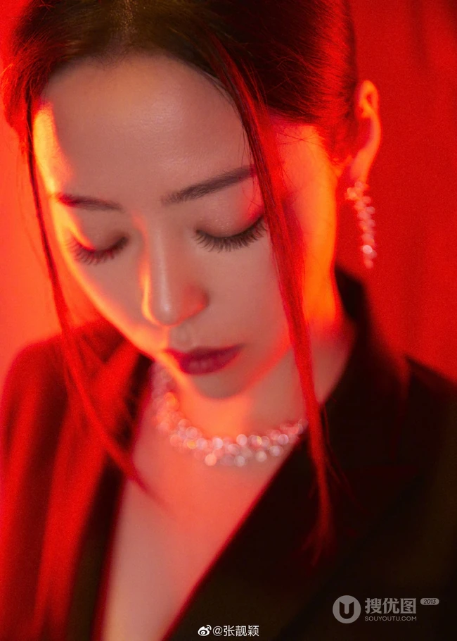 张靓颖高清近距离美拍写真照片