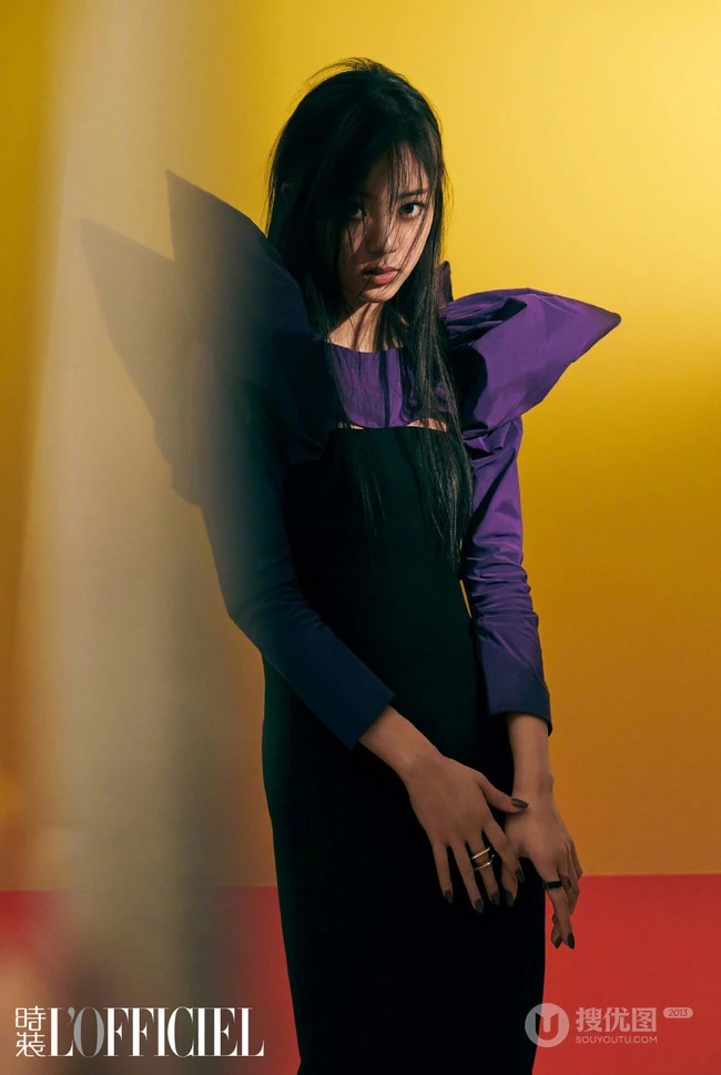 欧阳娜娜长发遮面慵懒风格时尚写真图片