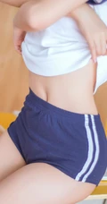 腿型很好看的绝美气质少女紧身衣系列高清室内艺术摄影写真图片