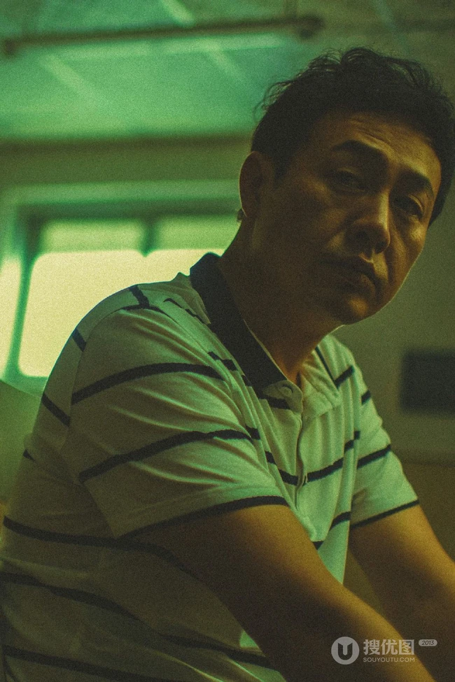 热门网剧《隐秘的角落》大结局收官高清剧照图片