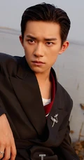 TFBOYS-易烊千玺崇明岛游记旅拍杂志写真大片