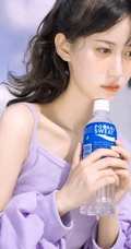 骨感美，浅粉浅粉的苗条骨感纤细线条少女户外街拍美照