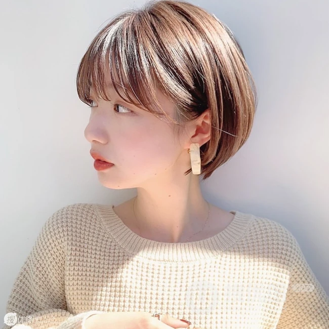 日系短发，好看时尚正流行，减龄还不挑人日系短发女生图片欣赏 第6张