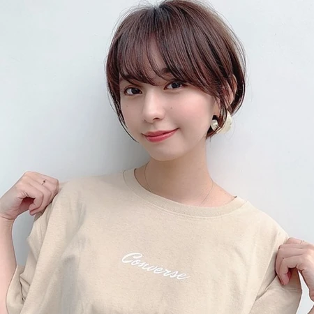 短发女生头像，清爽可爱的短发女生微信头像图片