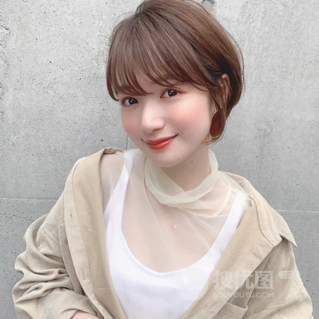 短发女生头像，清爽可爱的短发女生微信头像图片