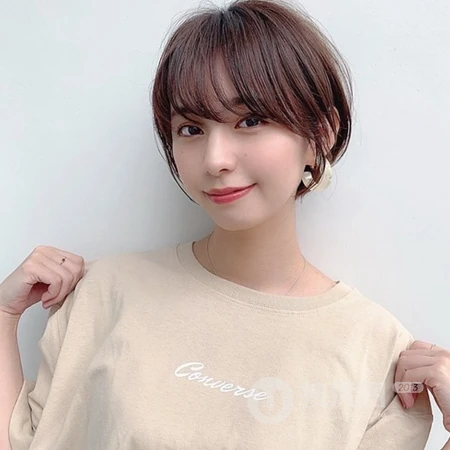 短发女生头像，清爽可爱的短发女生微信头像图片