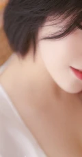 气质齐肩短发成知性生轻纱睡裙半遮半掩柔美室内写真图集