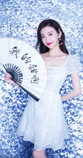 景甜时尚发型搭配白裙精致甜美写真图集