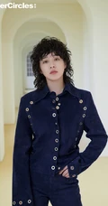 阚清子个性时尚泡面头发型杂志写真大片，尝试多种英伦风穿着气质美丽
