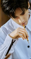 罗云熙化身森系帅哥《等风停》MV写真剧照图片