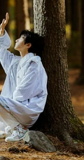 罗云熙化身森系帅哥《等风停》MV写真剧照图片