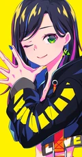 戴耳环，耳钉的美丽时尚动漫少女插画图集