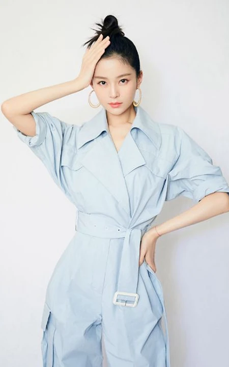 山东女明星王媛可连衣裤装清爽写真照