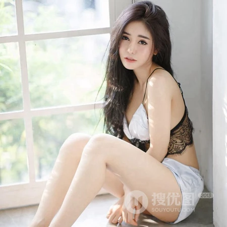 真实女生头像，2020微信专用的泰国真人女生沙滩美拍照片头像图片
