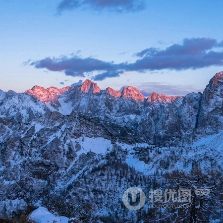 唯美好看的雪山，冰河，山脉等风景头像图片