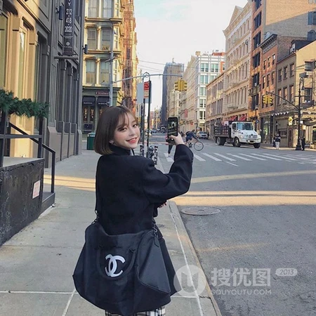 女人最适合的微信头像，简单，干净，可爱小清新短发女生头像图片（套图）